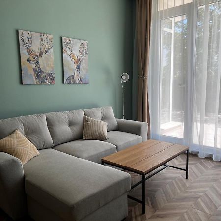 Las Brisas Garden Apartment Бургас Екстериор снимка