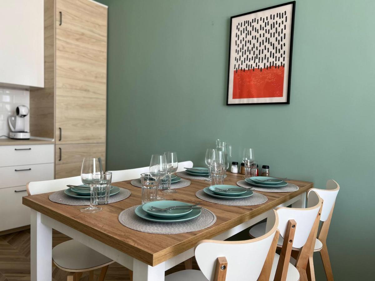 Las Brisas Garden Apartment Бургас Екстериор снимка