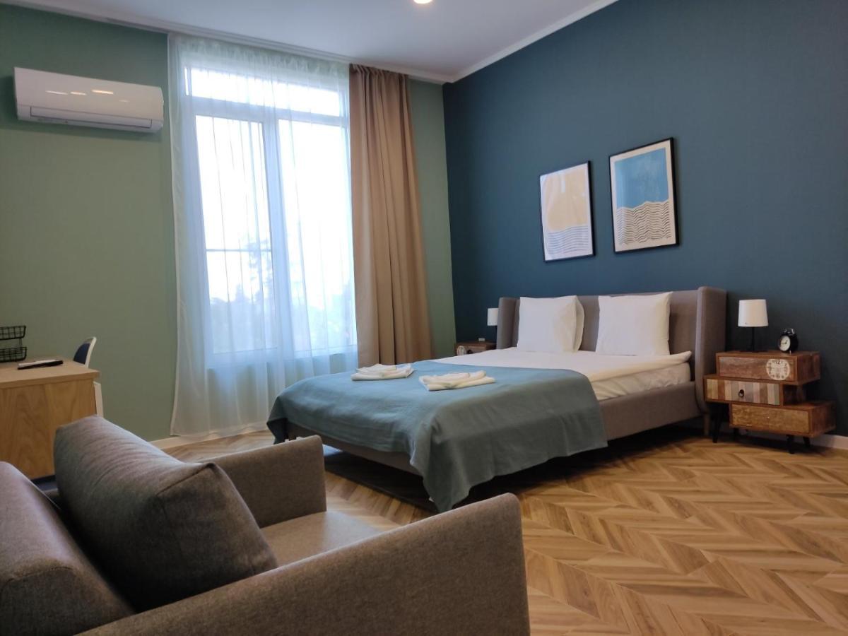 Las Brisas Garden Apartment Бургас Екстериор снимка